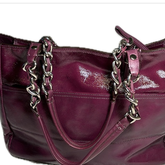 COACH shoulder tote bag, Burgundy, - Picture 2 of 5